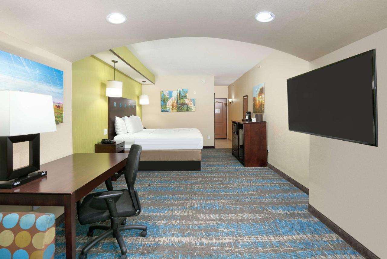 Hotel La Quinta By Wyndham Dallas Grand Prairie South Extérieur photo