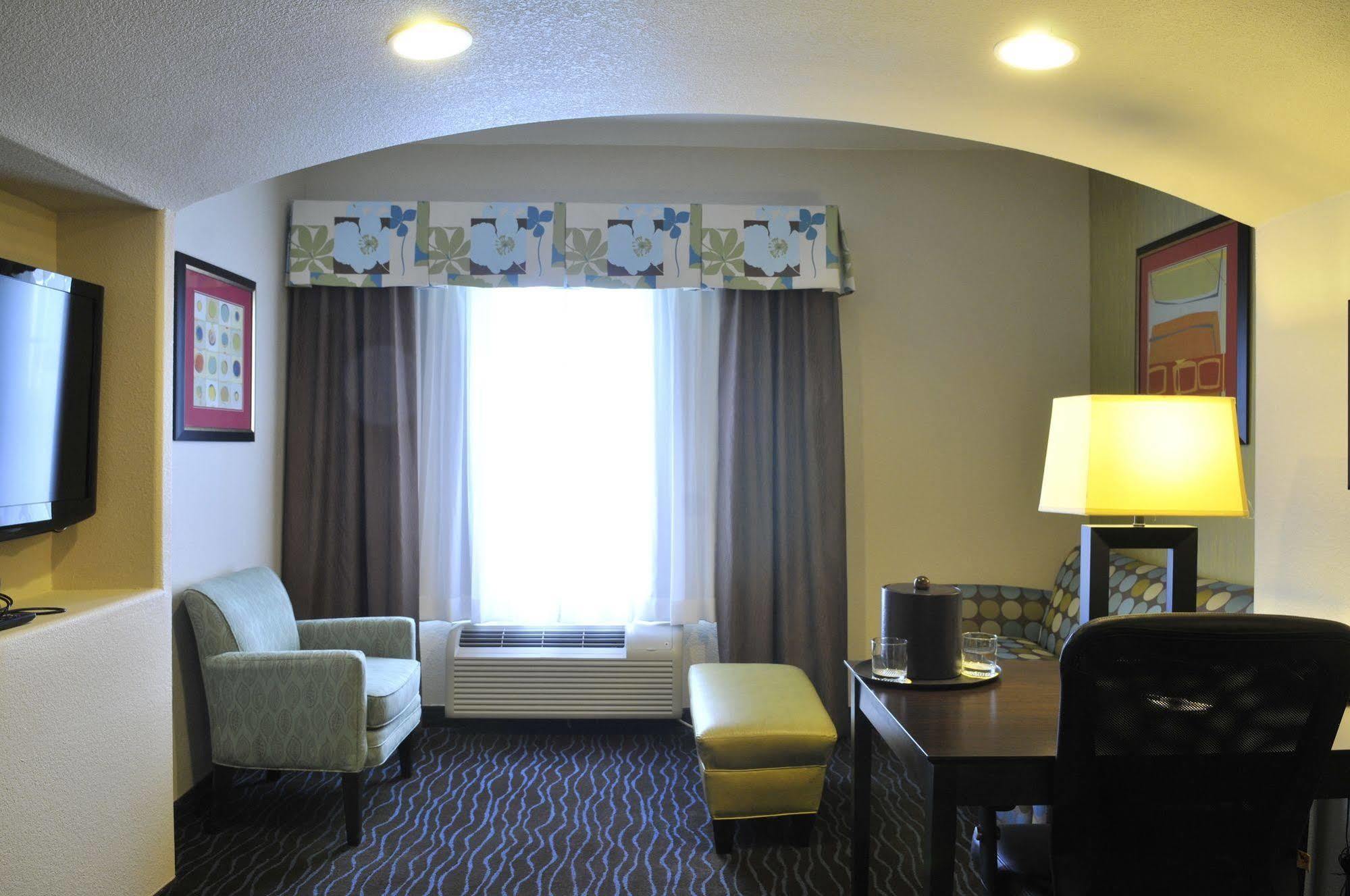 Hotel La Quinta By Wyndham Dallas Grand Prairie South Extérieur photo